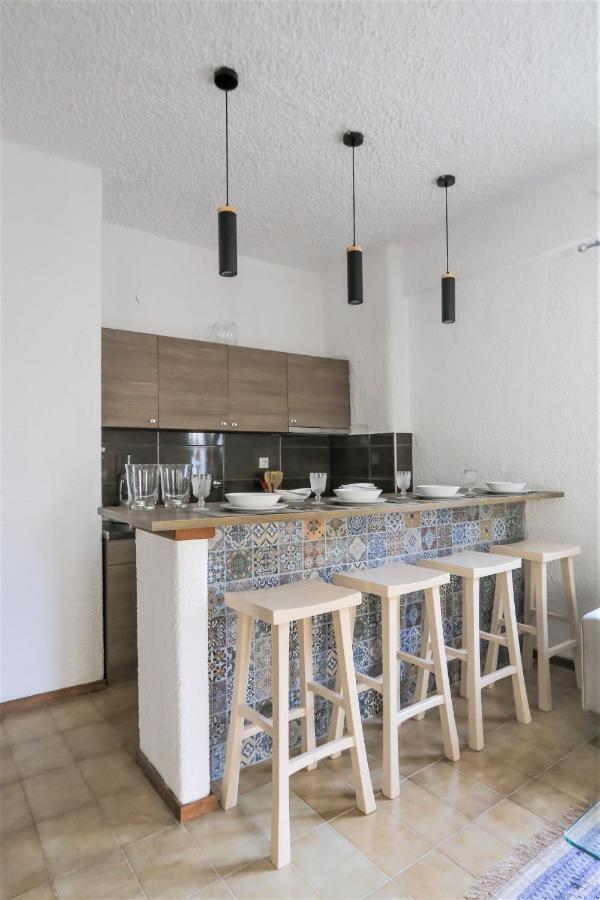 Beachfront Deluxe Apt. Pefkohóri Kültér fotó