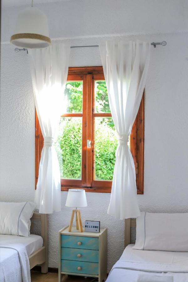Beachfront Deluxe Apt. Pefkohóri Kültér fotó
